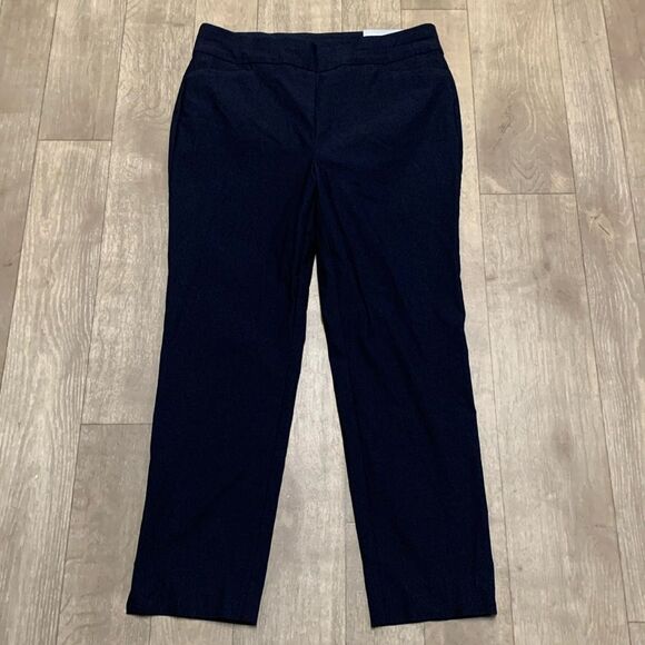 Womens NWT Chico’s‎ Brigittte Slim Leg Ankle Crop Stretch Pull On Pants - Picture 1 of 9